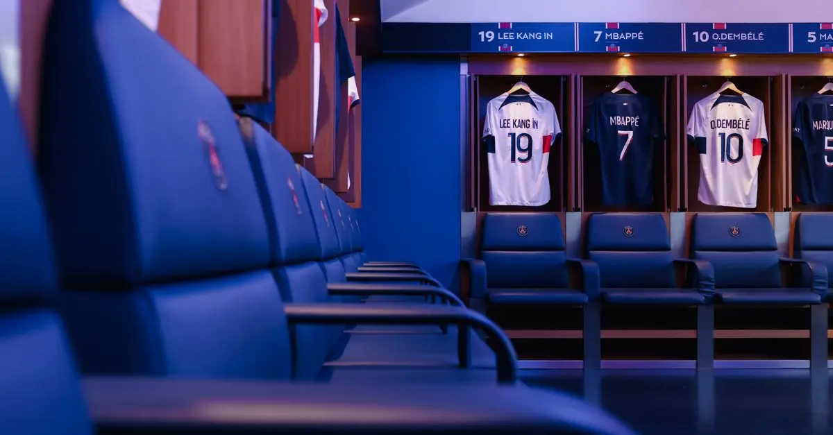 Les Avantages Stratégiques des Transferts Directs de Football